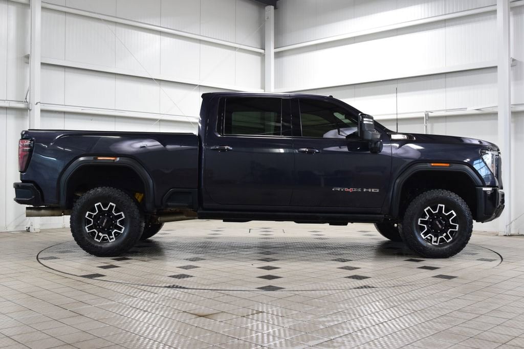 2024 GMC Sierra 2500HD AT4X - Photo 9