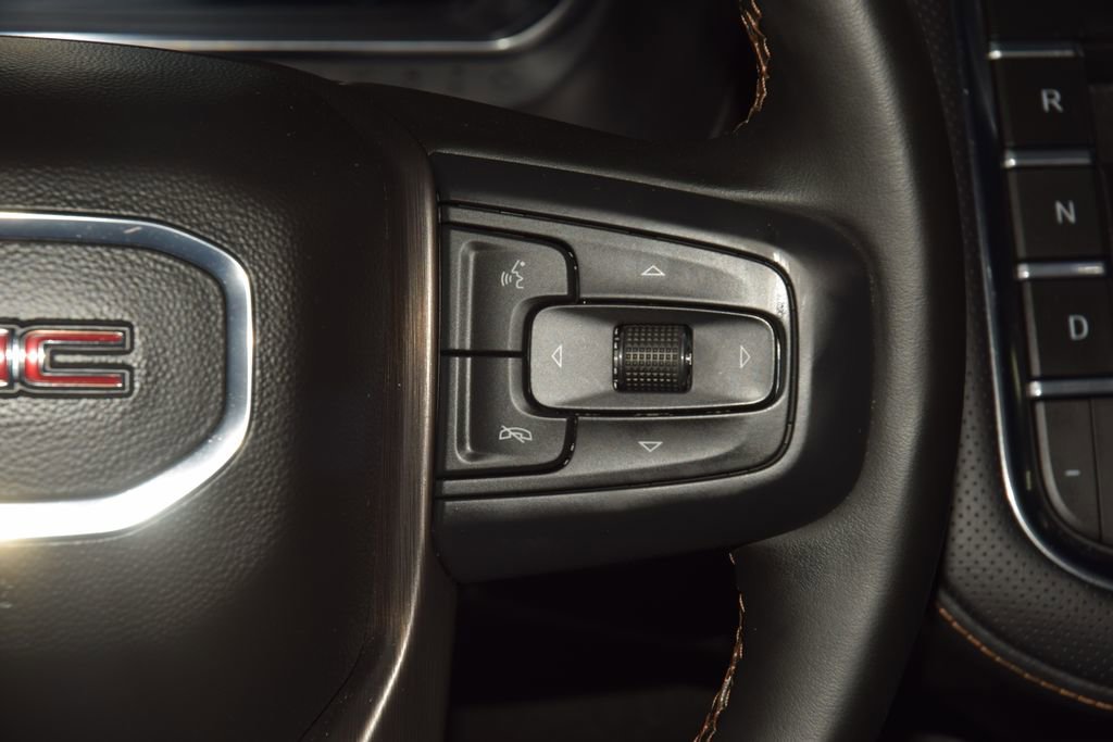 2024 GMC Yukon AT4 - Photo 40