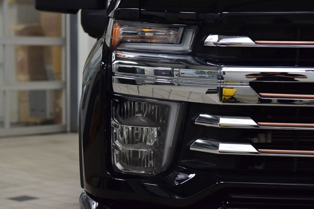 2022 Chevrolet Silverado 3500HD High Country - Photo 12