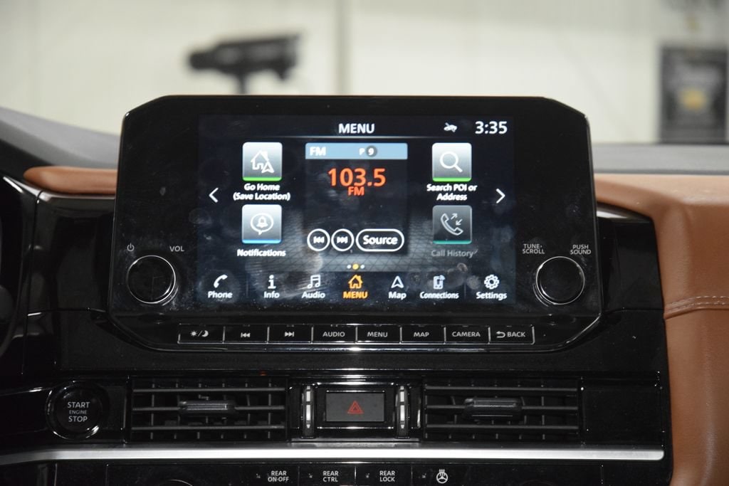 2025 Nissan Pathfinder Platinum - Photo 28