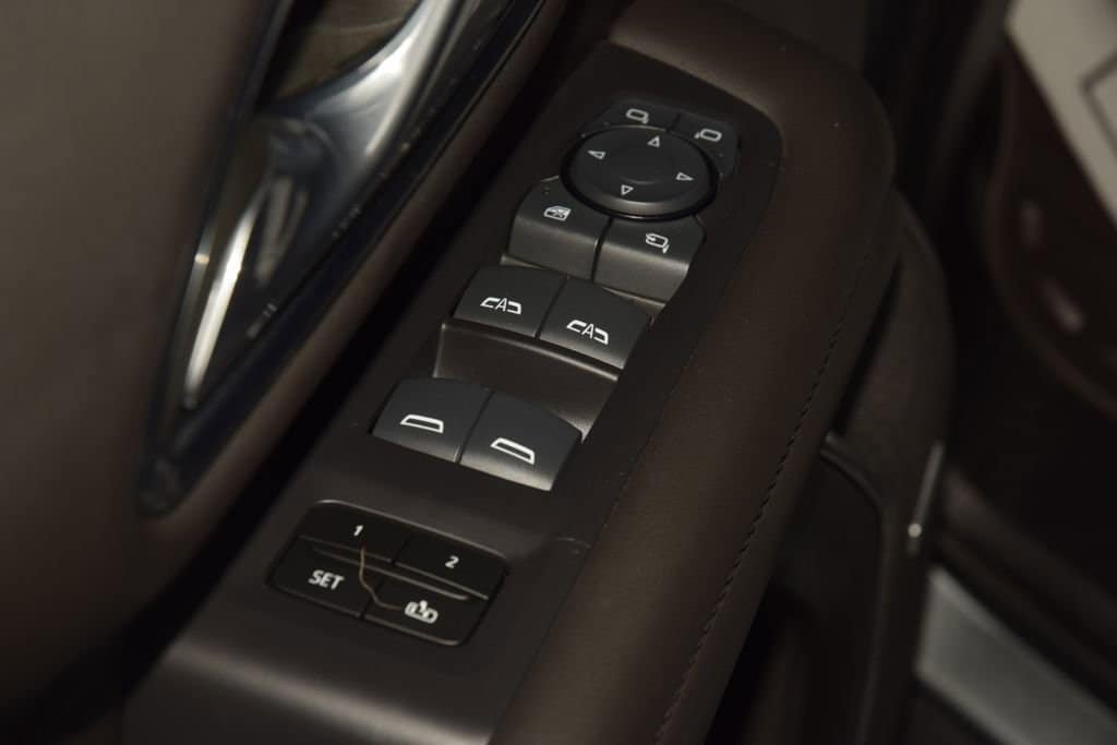 2024 Chevrolet Suburban Z71 - Photo 49