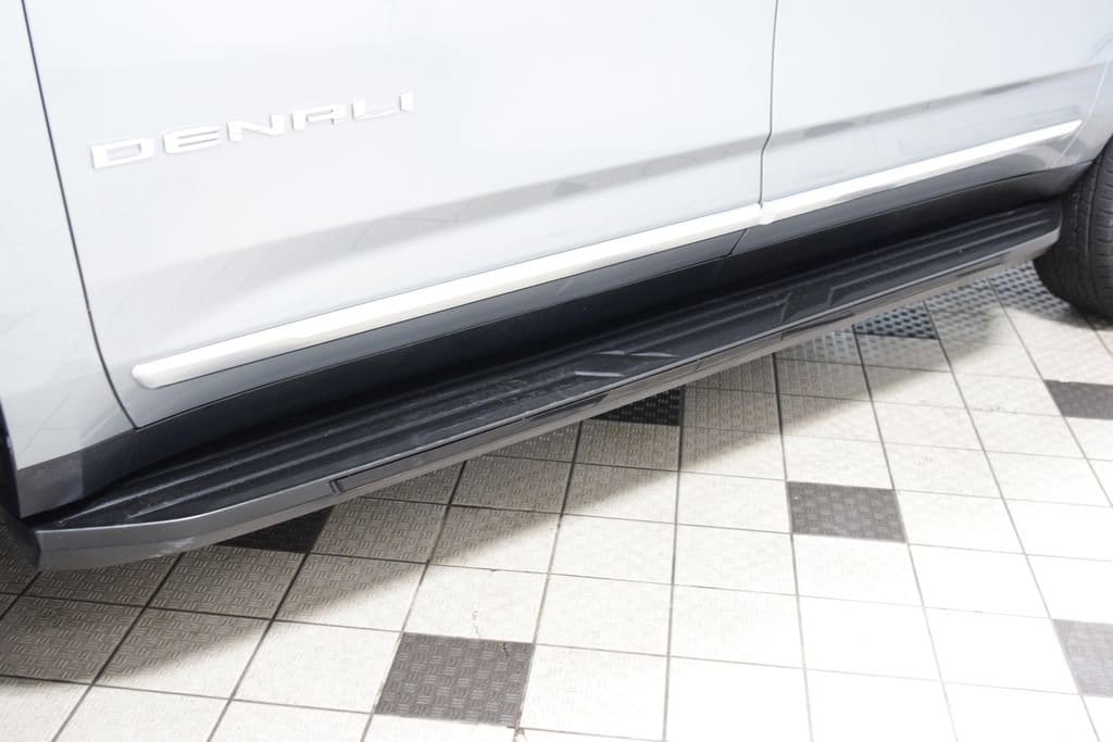 2024 GMC Yukon XL Denali - Photo 23