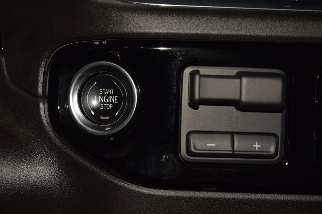 2024 Chevrolet Silverado 2500HD High Country - Photo 38
