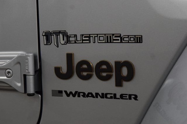 2024 Jeep Wrangler 4-Door Rubicon 392 - Photo 18