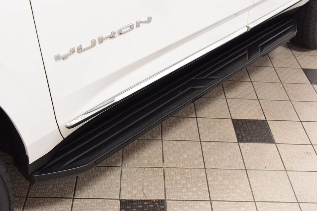 2022 GMC Yukon SLT - Photo 31