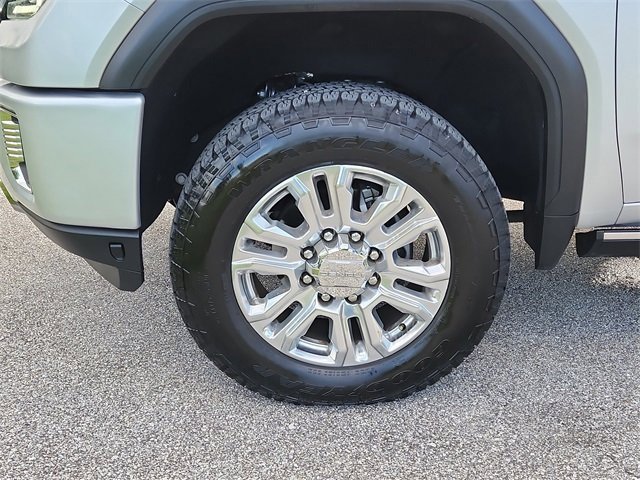 2022 Gmc Sierra 3500 HD Denali photo 3