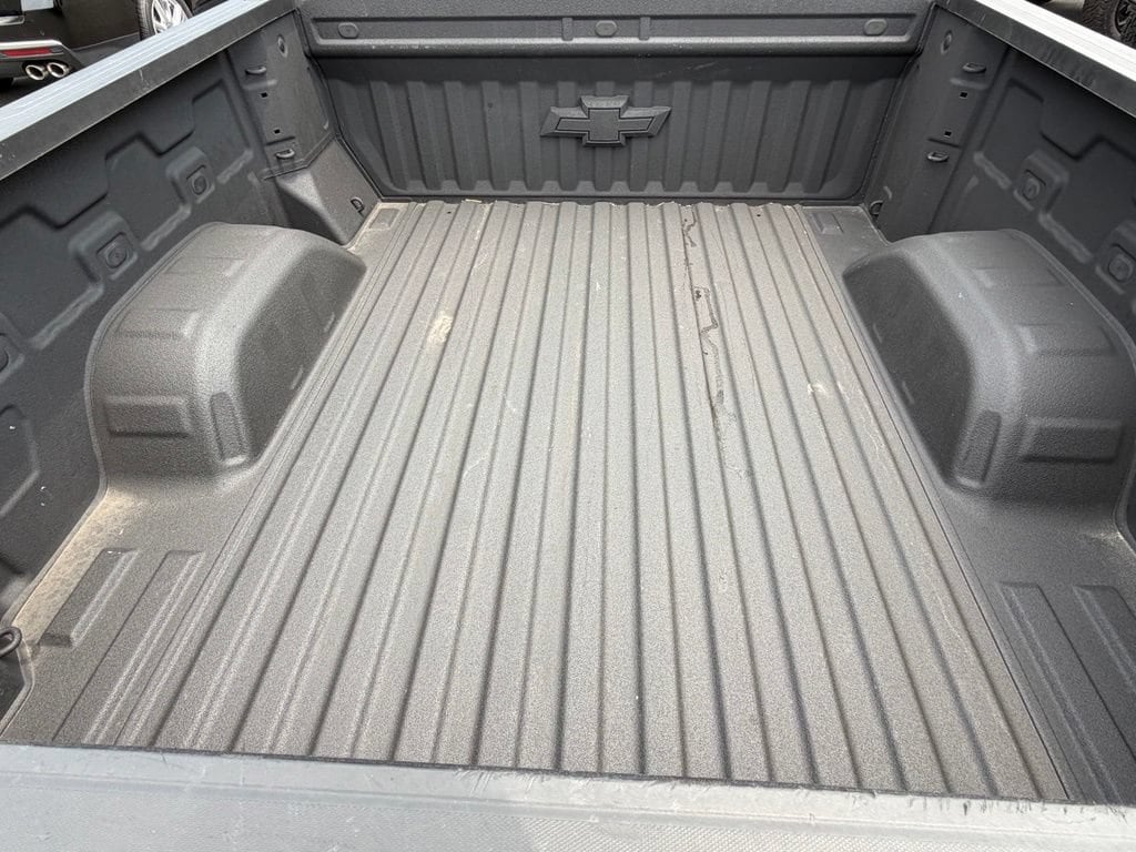 2025 Chevrolet Silverado 1500 RST - Photo 19