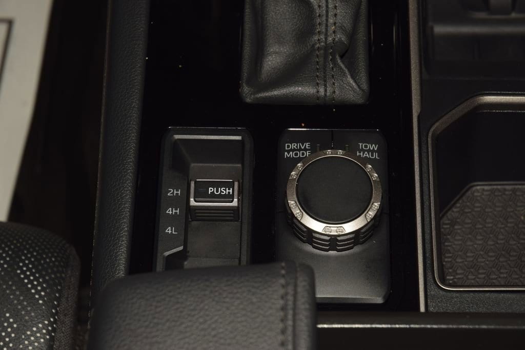 2024 Toyota Tundra Limited - Photo 35