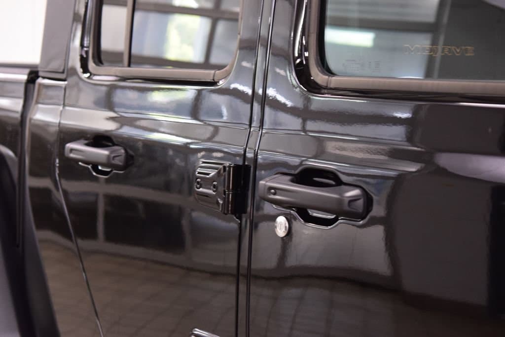 2026 Jeep Gladiator Mojave - Photo 22