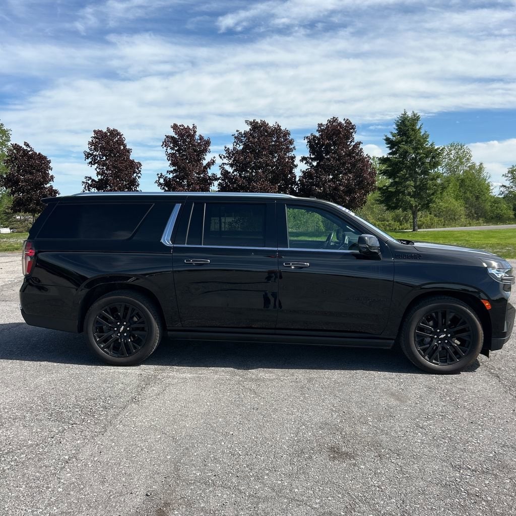 2024 Chevrolet Suburban High Country - Photo 8