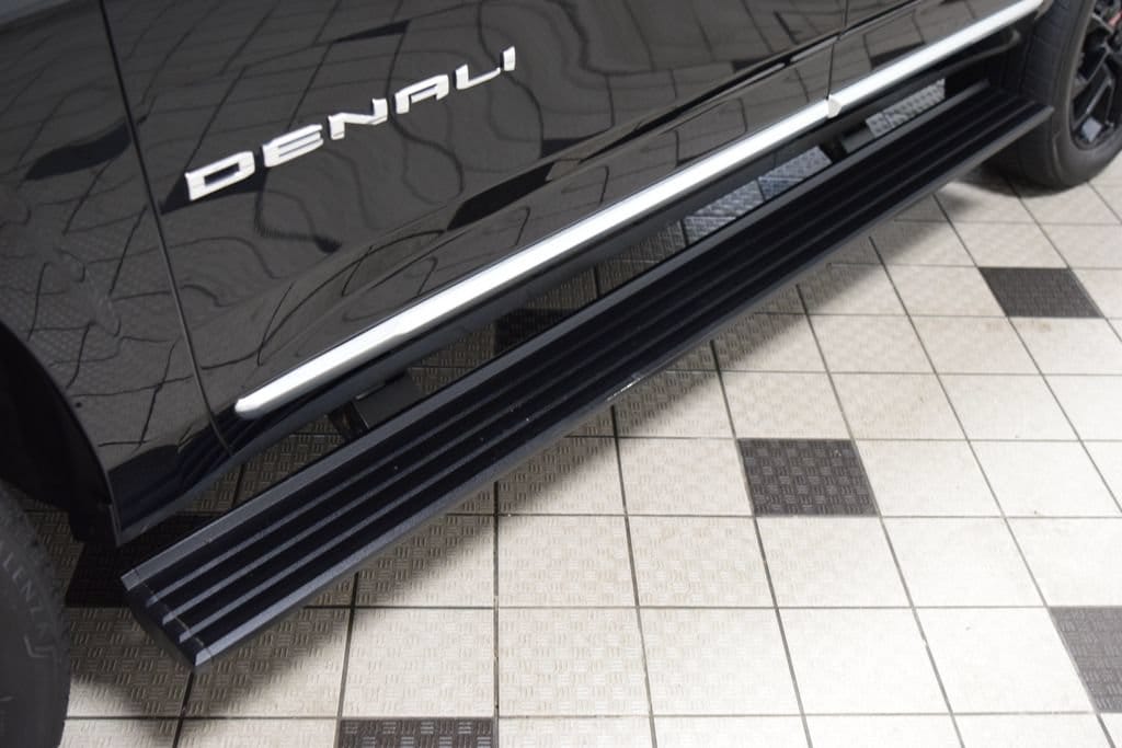 2024 GMC Yukon Denali - Photo 31