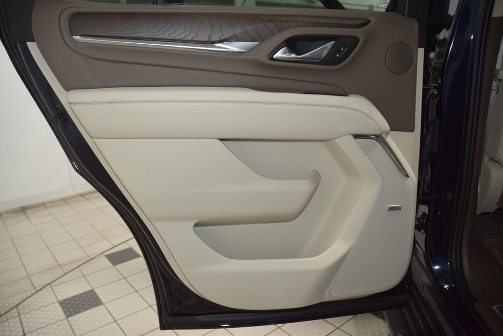 2024 GMC Yukon Denali - Photo 47