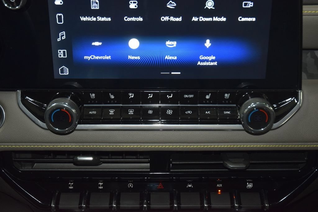 2023 Chevrolet Colorado ZR2 - Photo 35