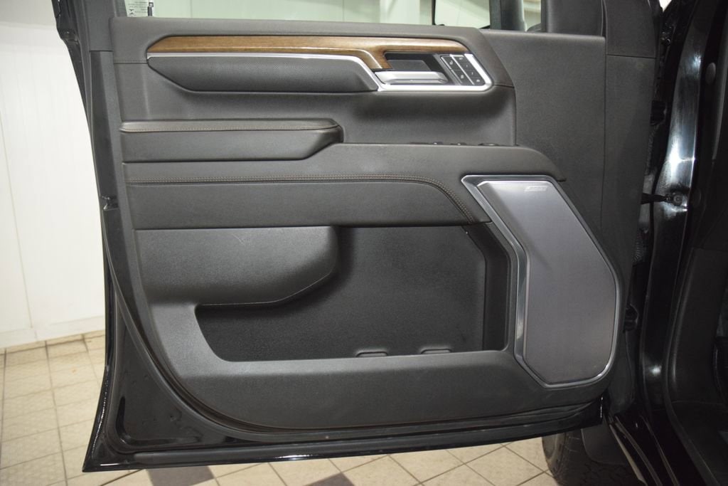2024 Chevrolet Silverado 3500HD High Country - Photo 49