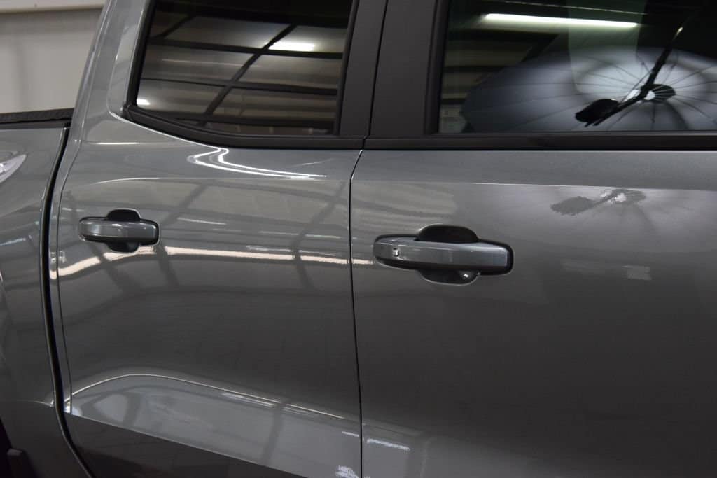 2024 Chevrolet Colorado LT - Photo 18