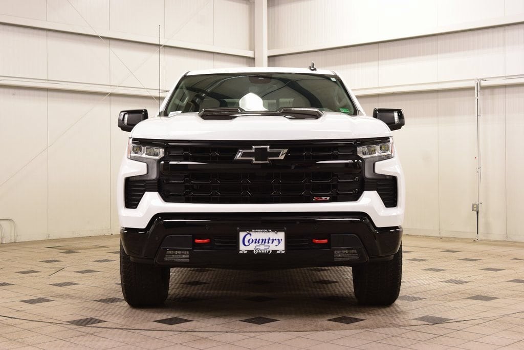 2026 Chevrolet Silverado 1500 LT Trail Boss - Photo 2