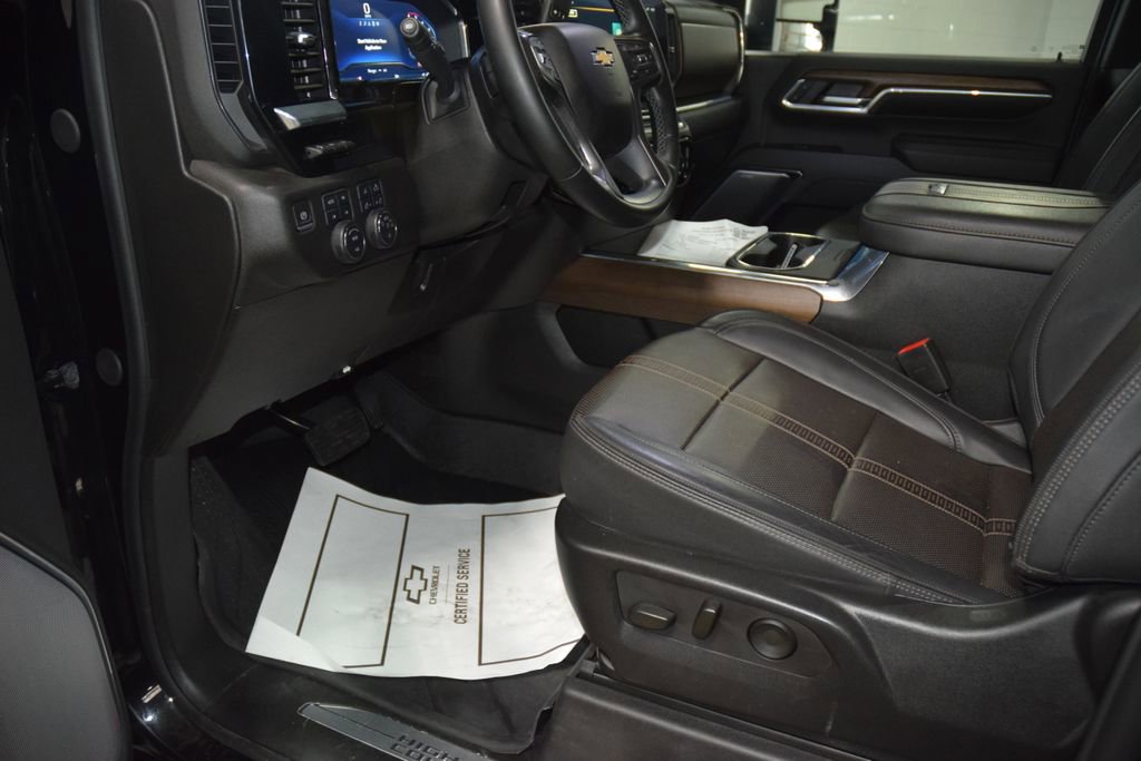 2024 Chevrolet Silverado 2500HD High Country - Photo 42
