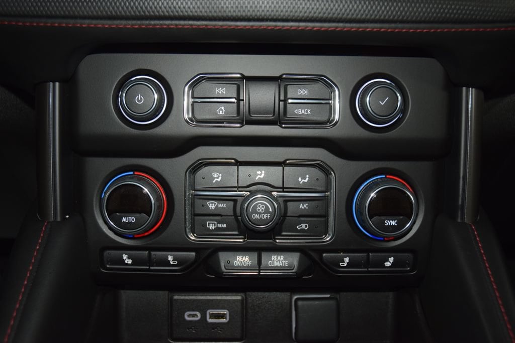 2023 Chevrolet Tahoe RST - Photo 32