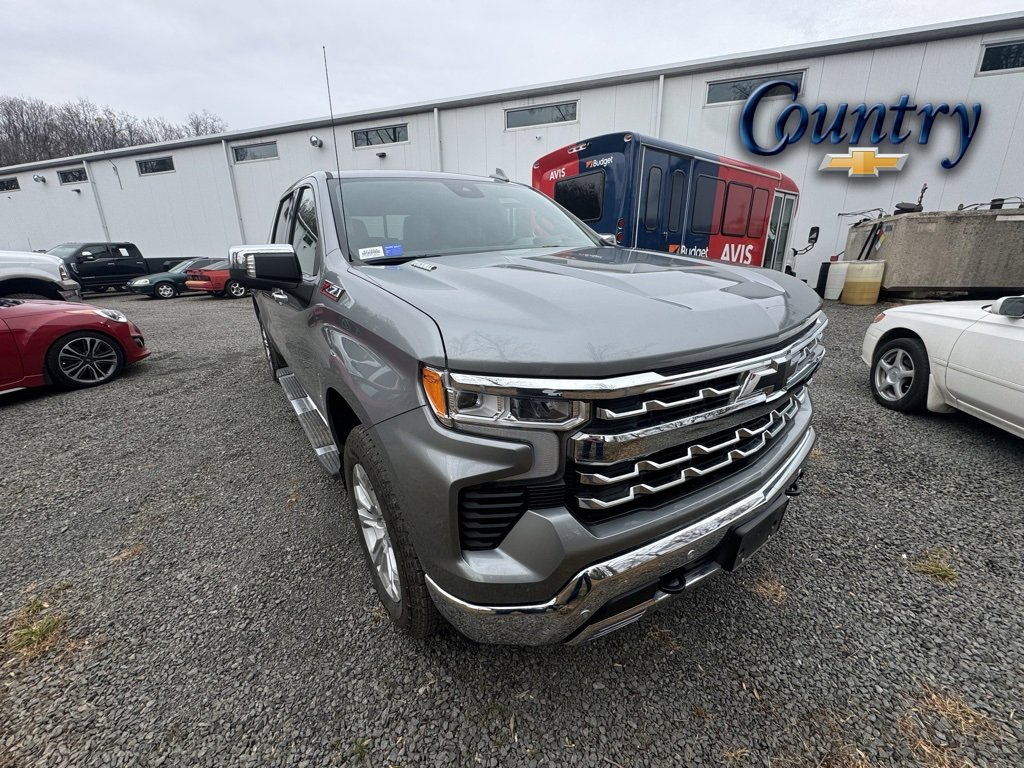 2025 Chevrolet Silverado 1500 LTZ's photo