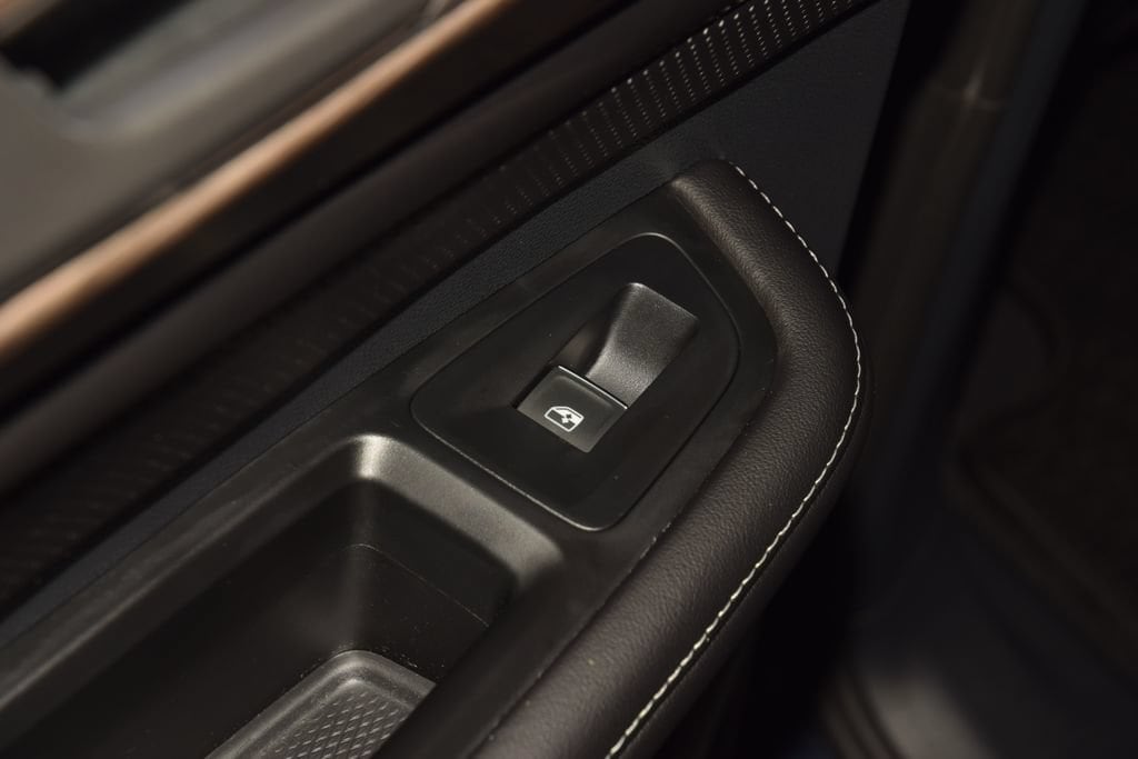 2025 Volkswagen Atlas SEL - Photo 44