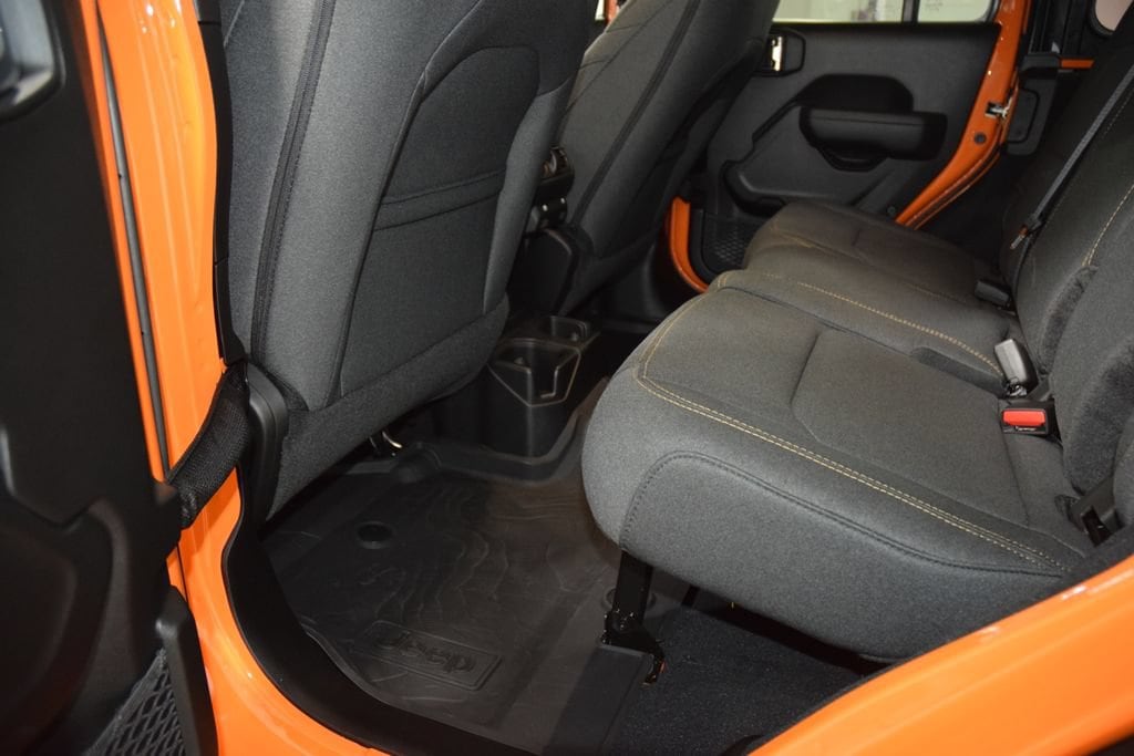 2025 Jeep Wrangler 4-Door Sport - Photo 38