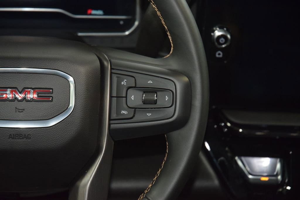 2024 GMC Sierra 2500HD AT4 - Photo 34
