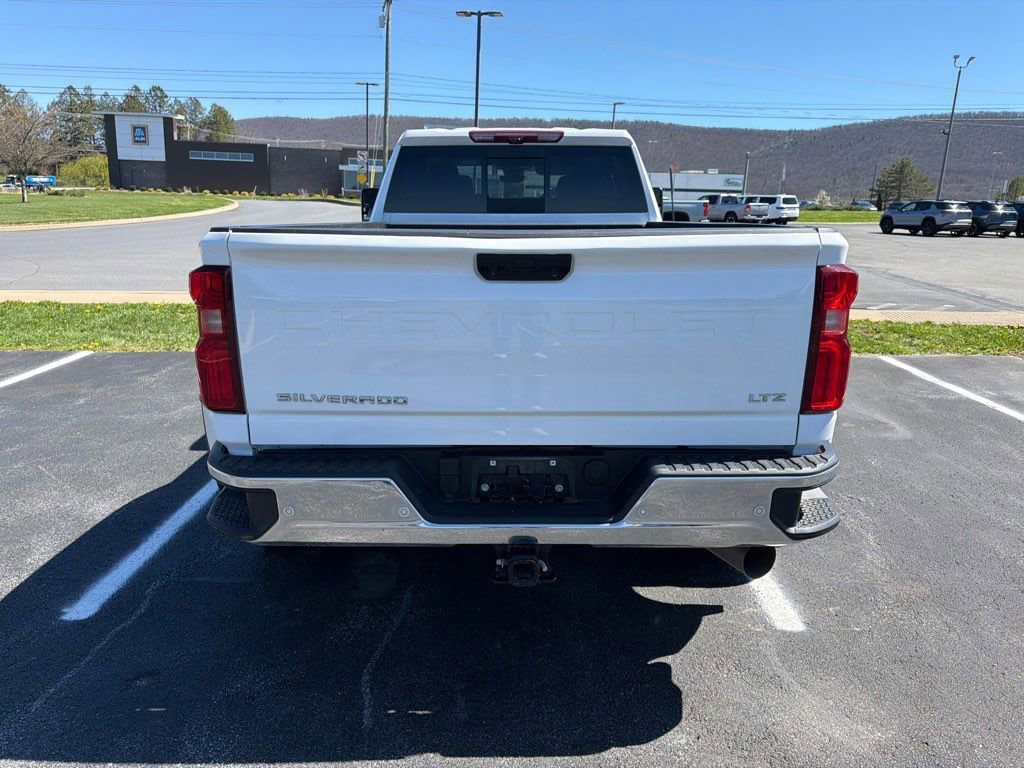 2024 Chevrolet Silverado 3500HD LTZ - Photo 6