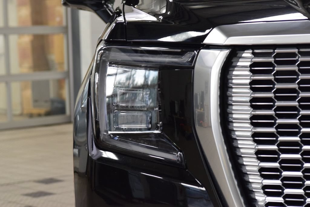 2024 GMC Yukon XL Denali - Photo 12