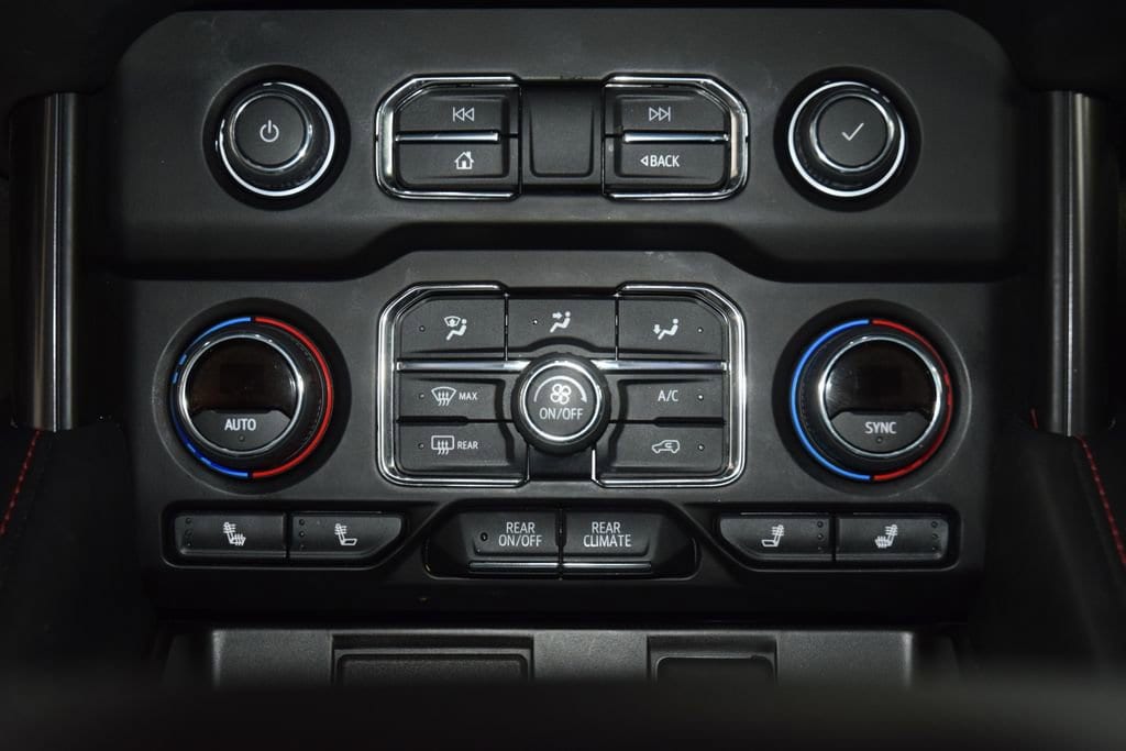 2024 Chevrolet Tahoe RST - Photo 31