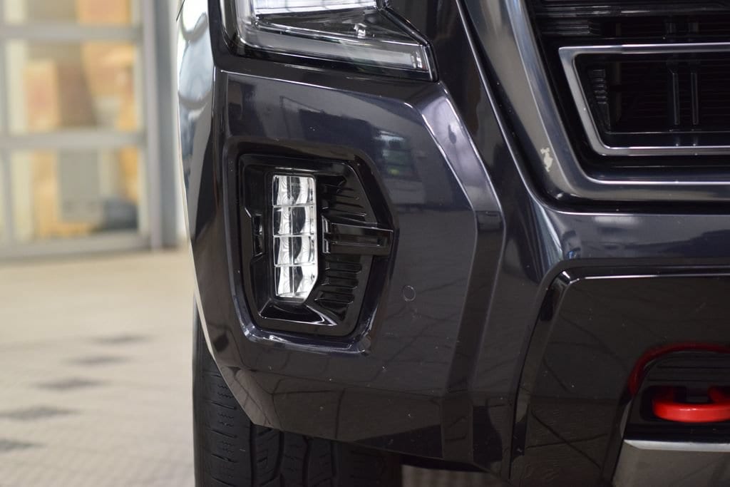 2023 GMC Yukon XL AT4 - Photo 14