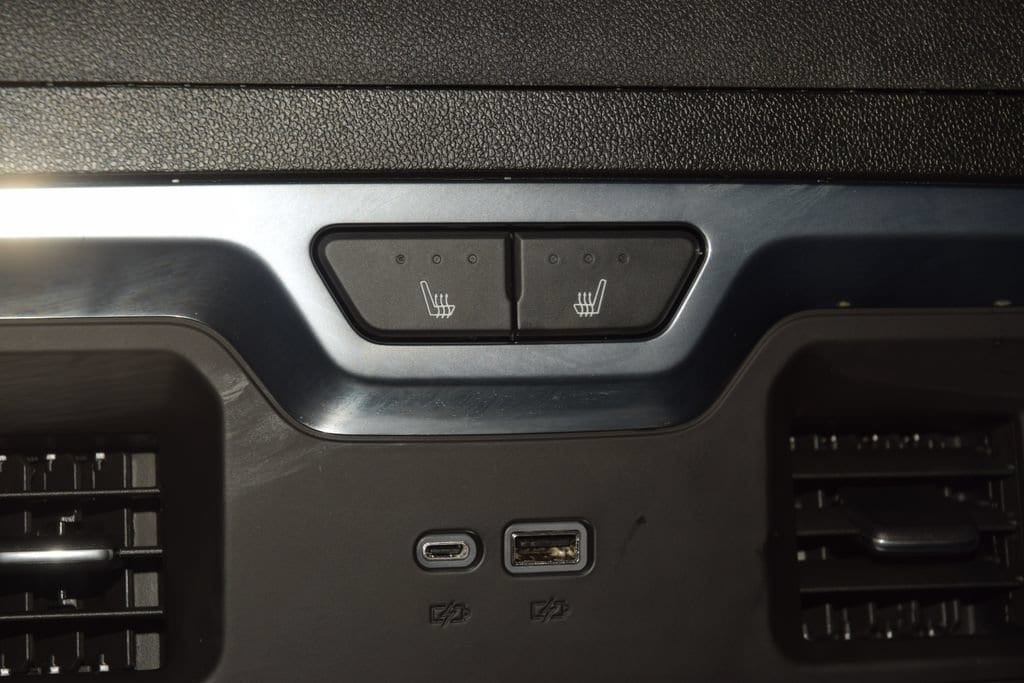 2025 Chevrolet Silverado 1500 High Country - Photo 46