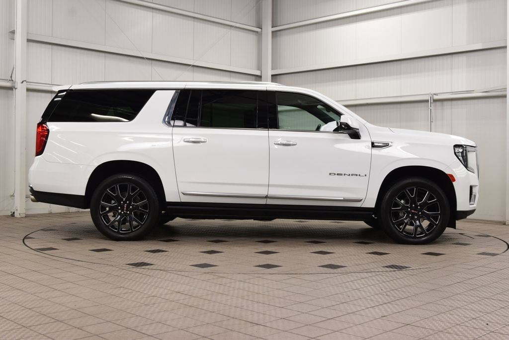 2024 GMC Yukon XL Denali - Photo 9