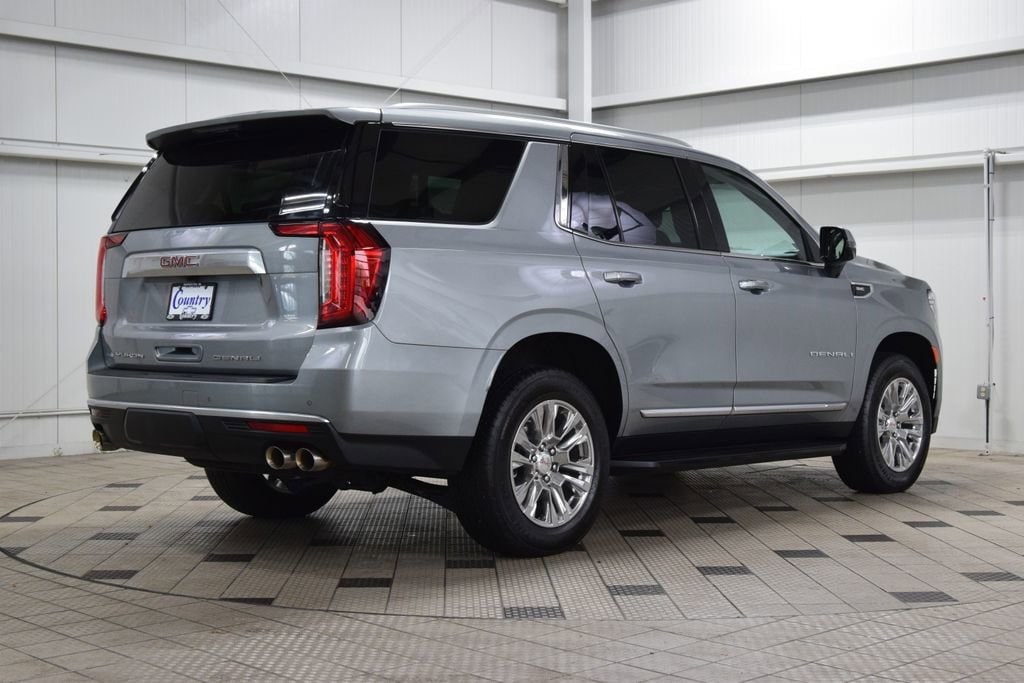 2024 GMC Yukon Denali - Photo 8