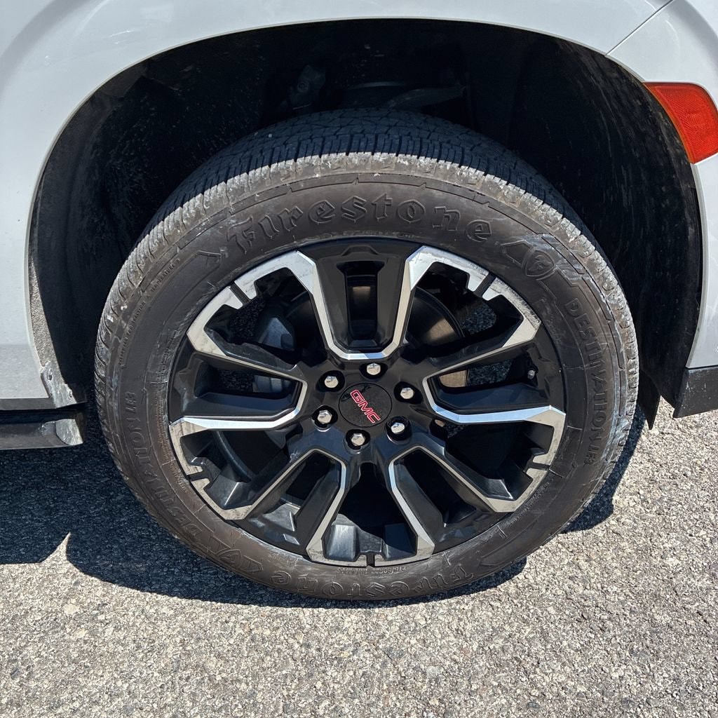 2023 GMC Yukon XL Denali - Photo 16
