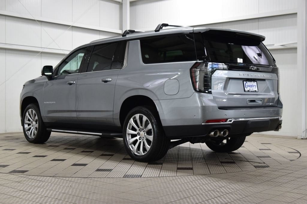 2026 Chevrolet Suburban Premier - Photo 6