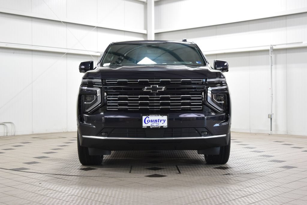 2026 Chevrolet Suburban High Country - Photo 2