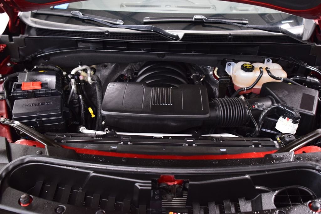 2024 GMC Yukon AT4 - Photo 32