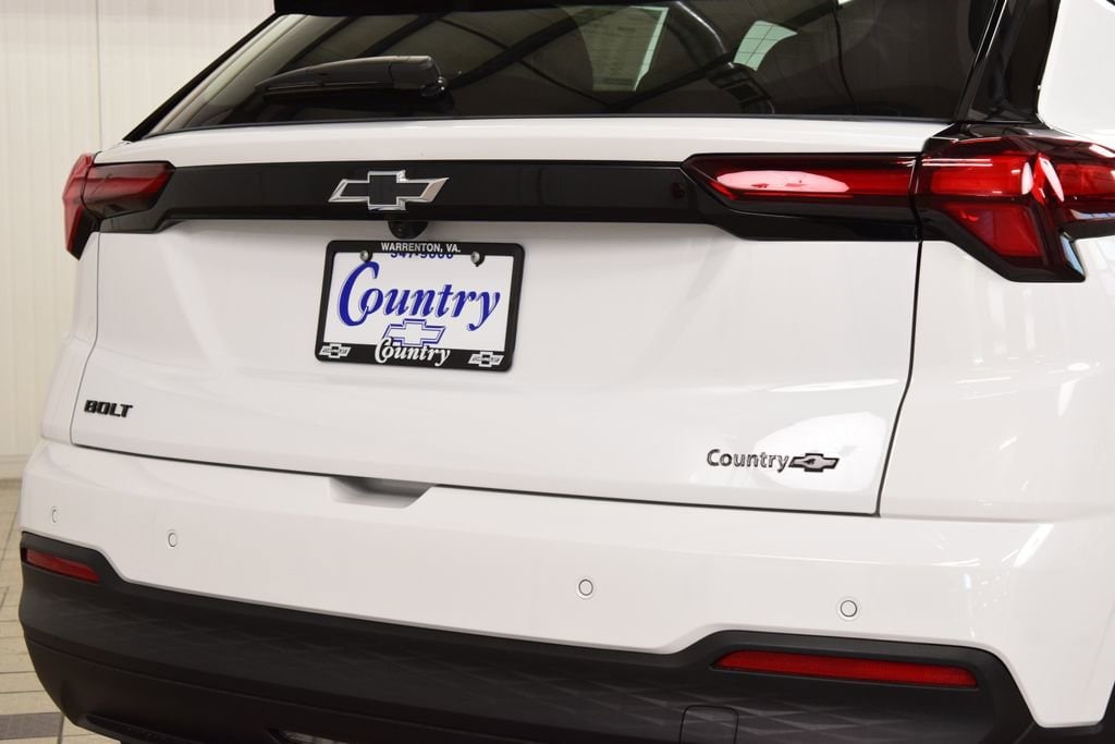 2027 Chevrolet Bolt LT - Photo 19