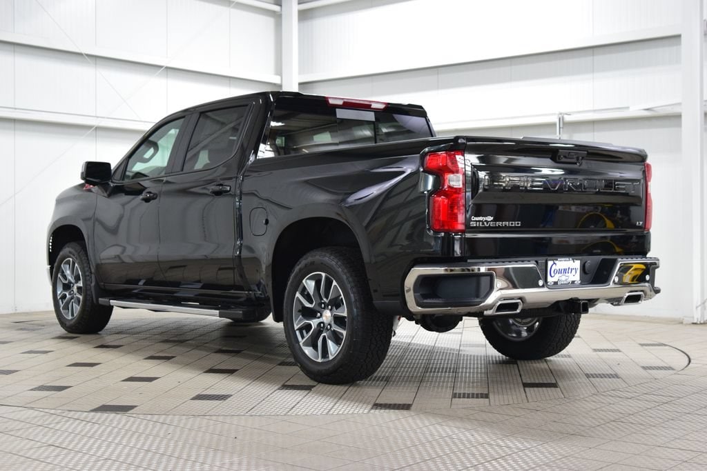 2026 Chevrolet Silverado 1500 LT - Photo 6