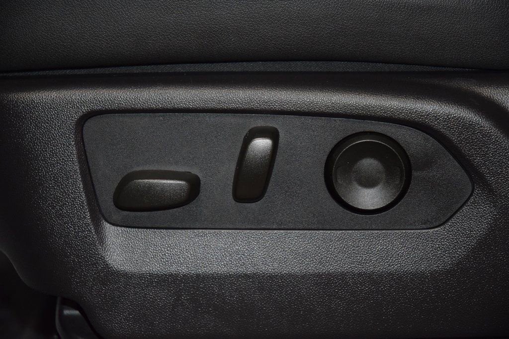 2024 Chevrolet Silverado 1500 ZR2 - Photo 45