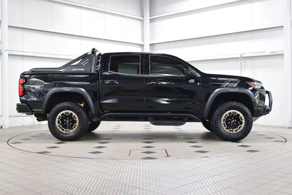 2023 Chevrolet Colorado ZR2 - Photo 8