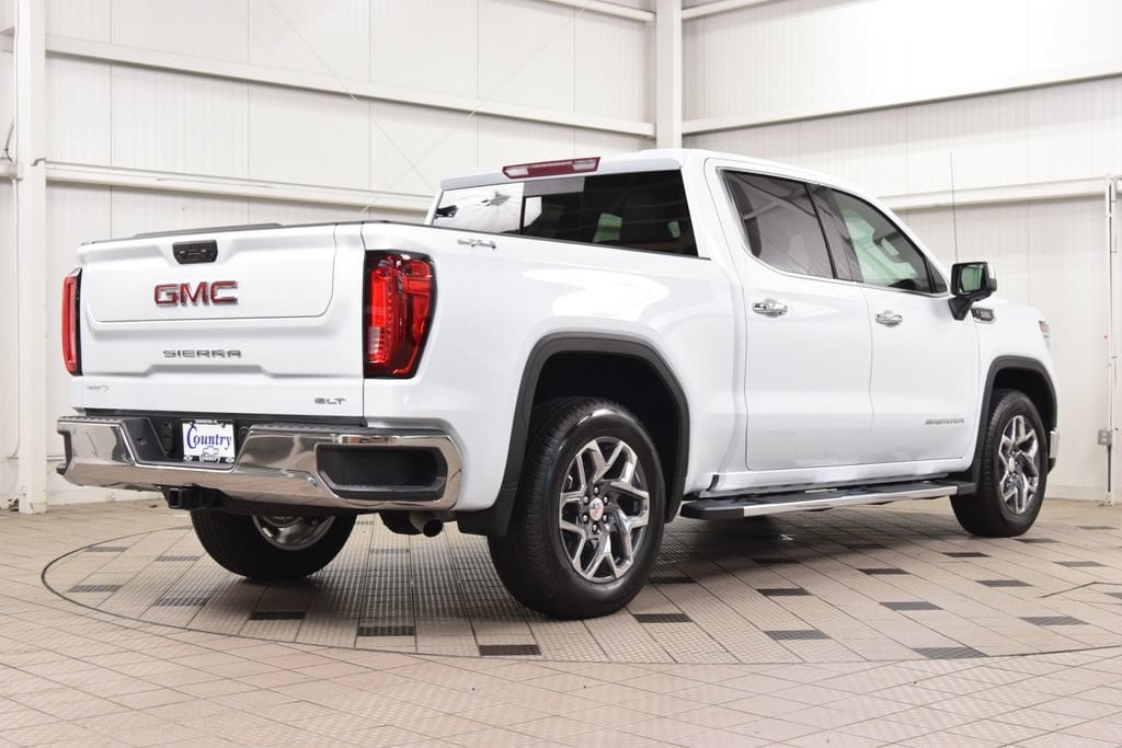 2026 GMC Sierra 1500 SLT - Photo 8