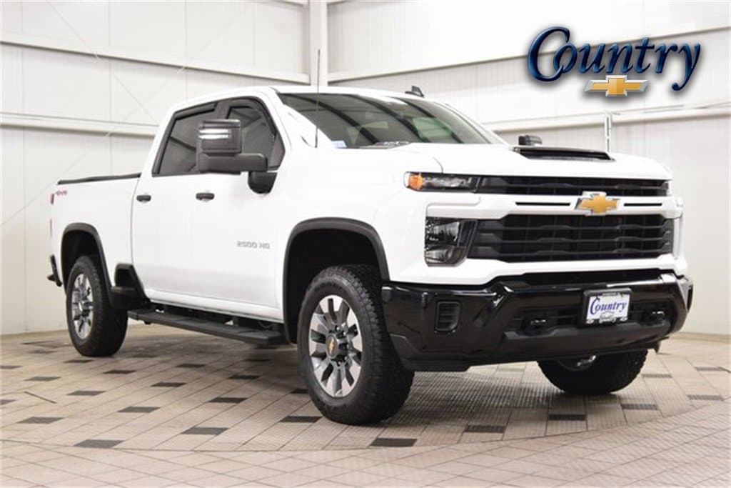 2024 Chevrolet Silverado 2500HD Custom's photo