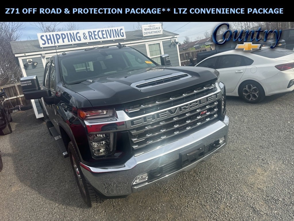 2022 Chevrolet Silverado HD LTZ's photo