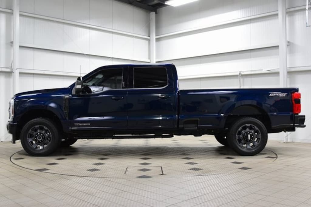 Used 2024 Ford Super Duty F-350 SRW XL Truck Crew Cab