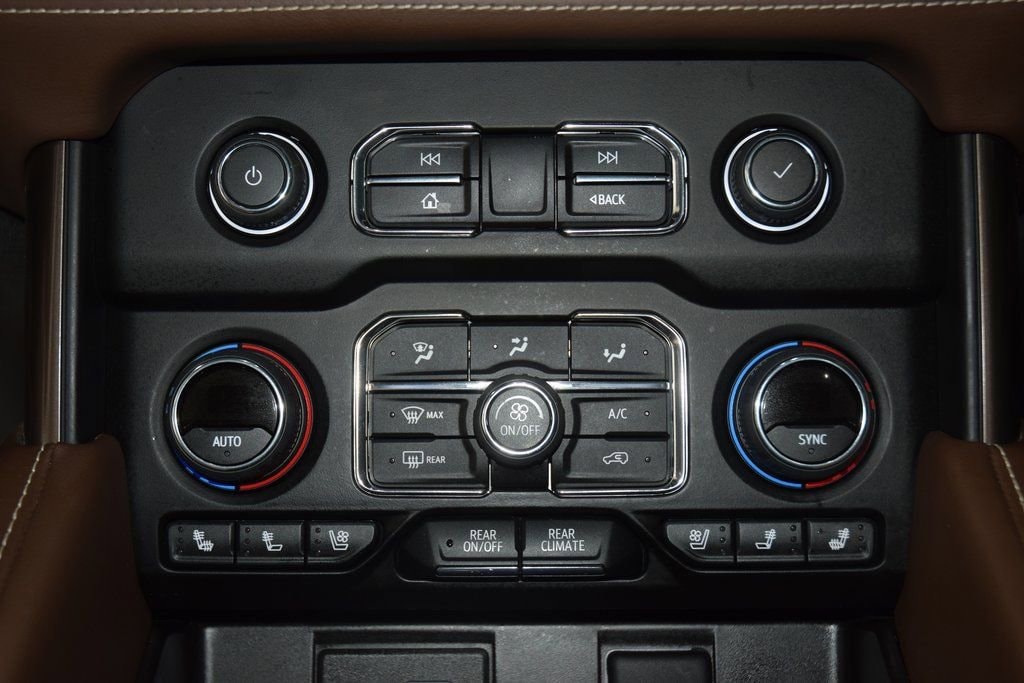 2024 Chevrolet Suburban High Country - Photo 32