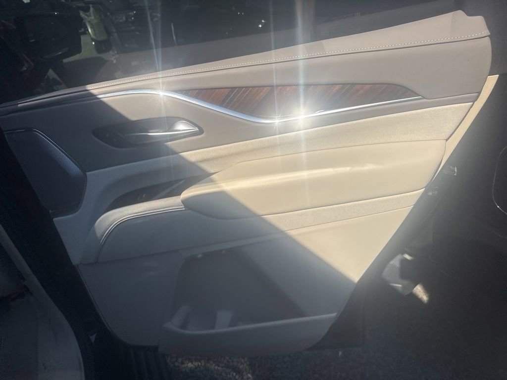 2023 Cadillac Escalade Premium Luxury Platinum - Photo 11