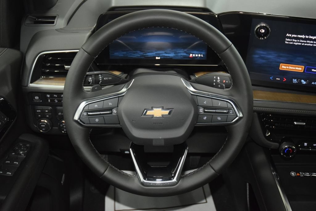2026 Chevrolet Suburban High Country - Photo 37