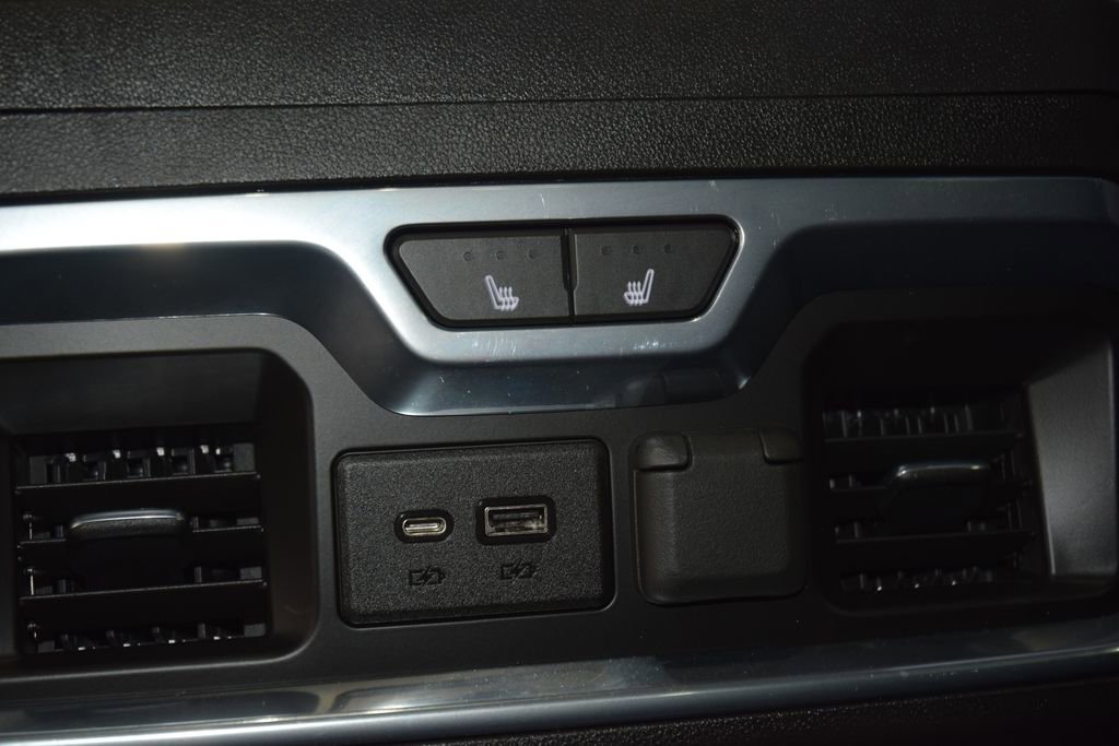 2022 Chevrolet Silverado 3500HD High Country - Photo 46