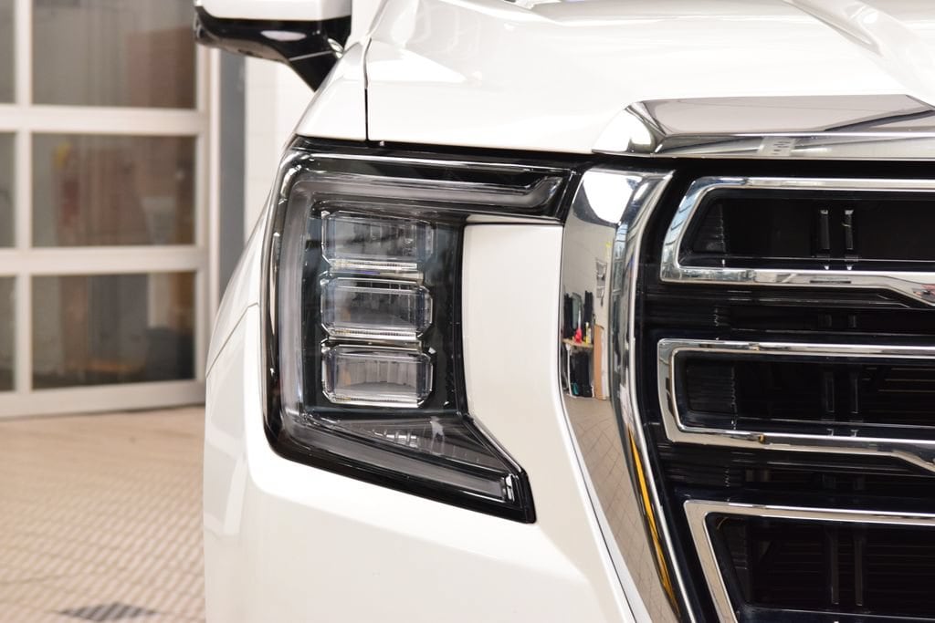 2022 GMC Yukon SLT - Photo 12